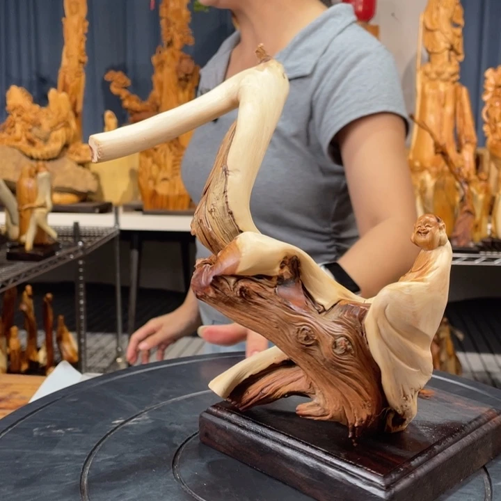 柏木（崖柏）随型摆件