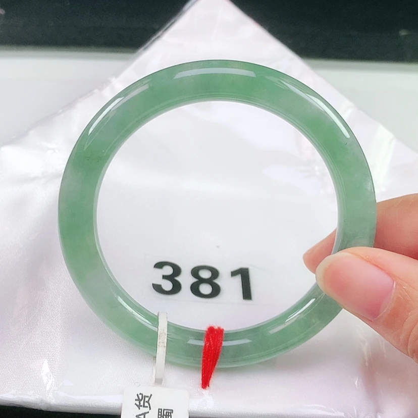 【闪购商品】未镶嵌手镯翡翠