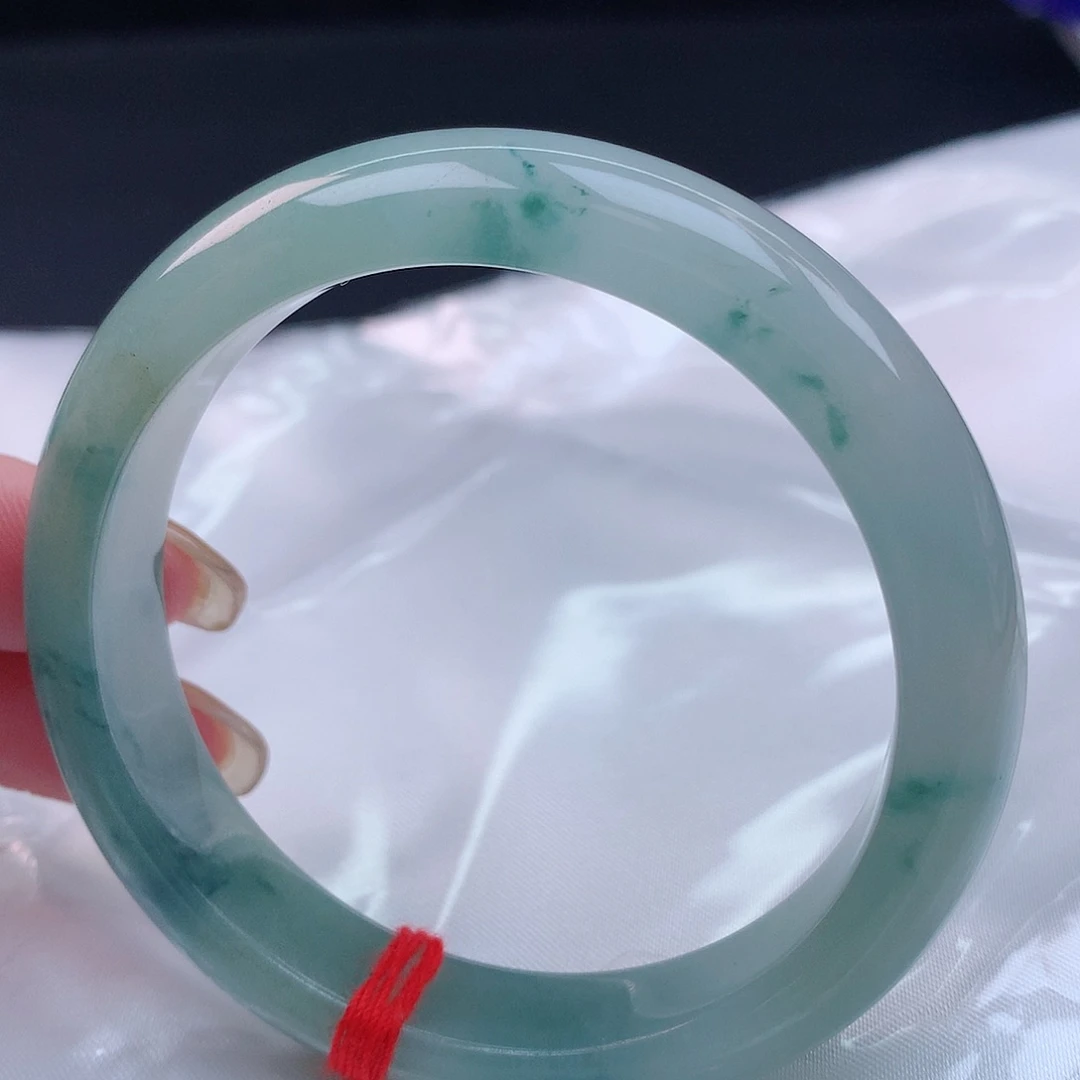【闪购商品】未镶嵌手镯翡翠55