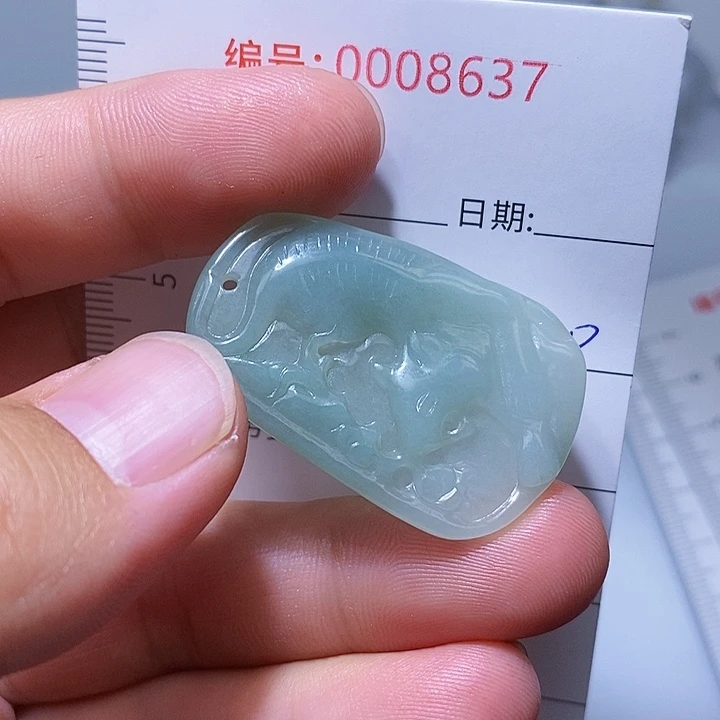 翡翠颈饰未镶嵌一