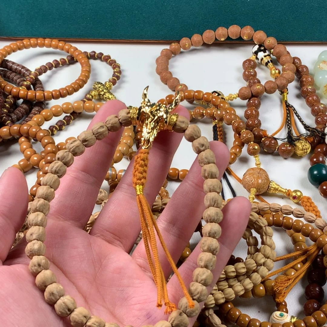 柏香籽/百香籽吊坠。。。。。。。。。