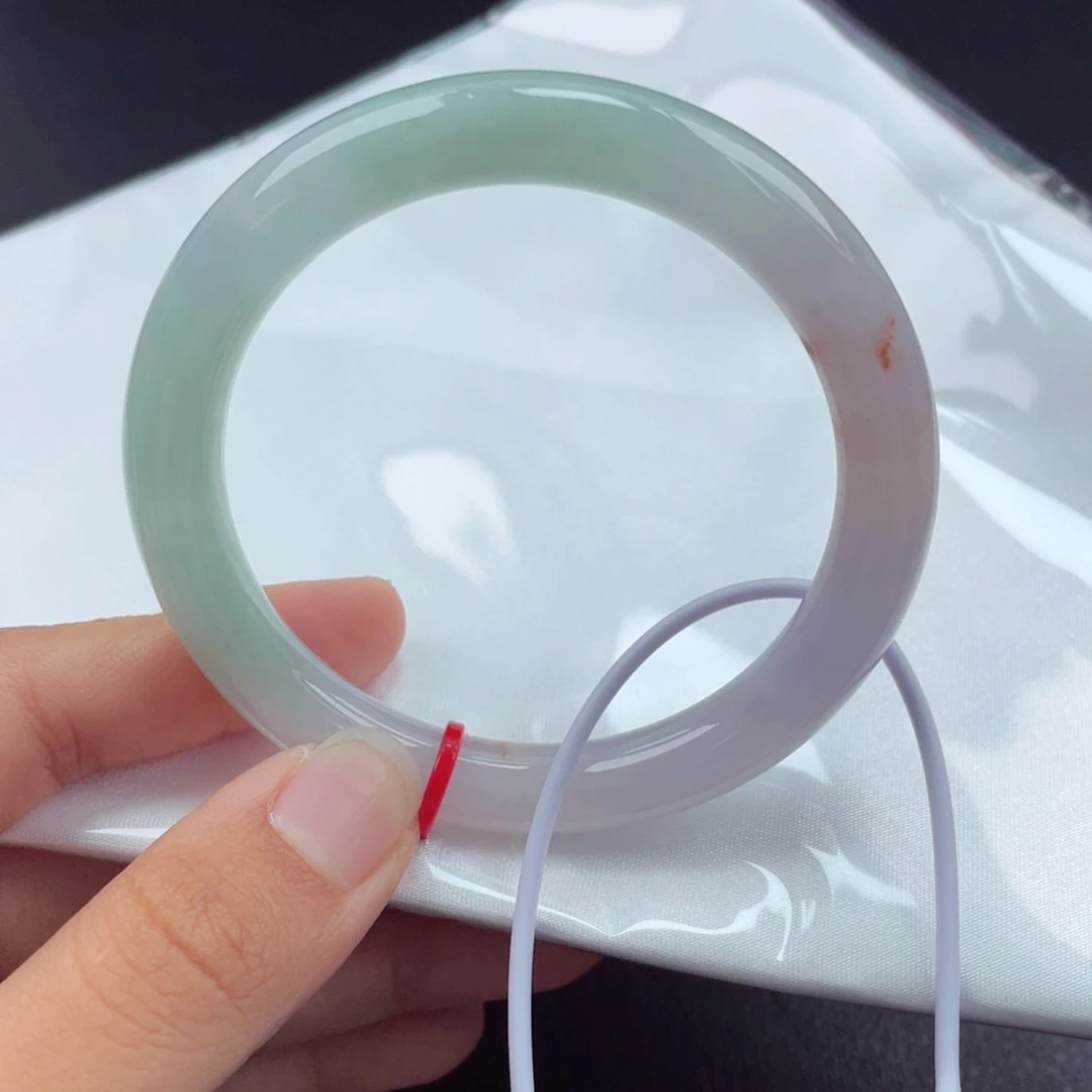 翡翠手镯（圆镯）未镶嵌