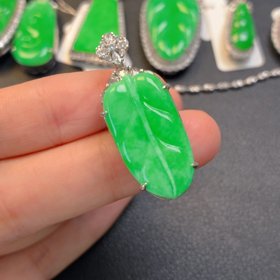 翡翠银S925镶嵌吊坠(不含链)