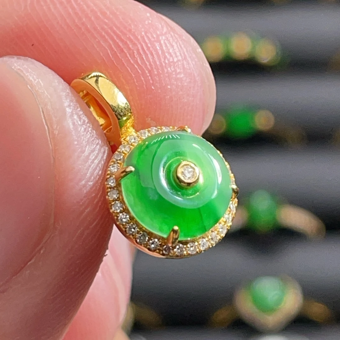 18K金天然翡翠A货1380万能扣平安扣吊坠K黄钻石多样性发货只发1件