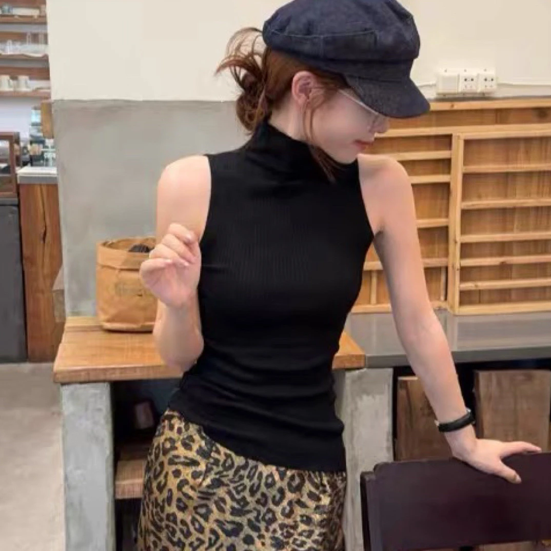 新款半高领吊带背心女士薄款高级感修身短款针织无袖上衣