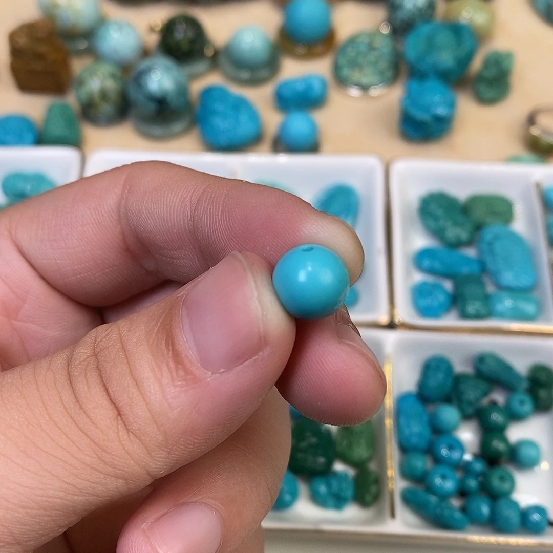 以***海绿松石未镶嵌配珠