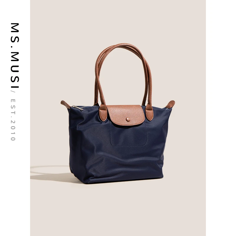 2025年开春新款尼龙配牛皮百搭防水通勤轻便大包包单肩包#686