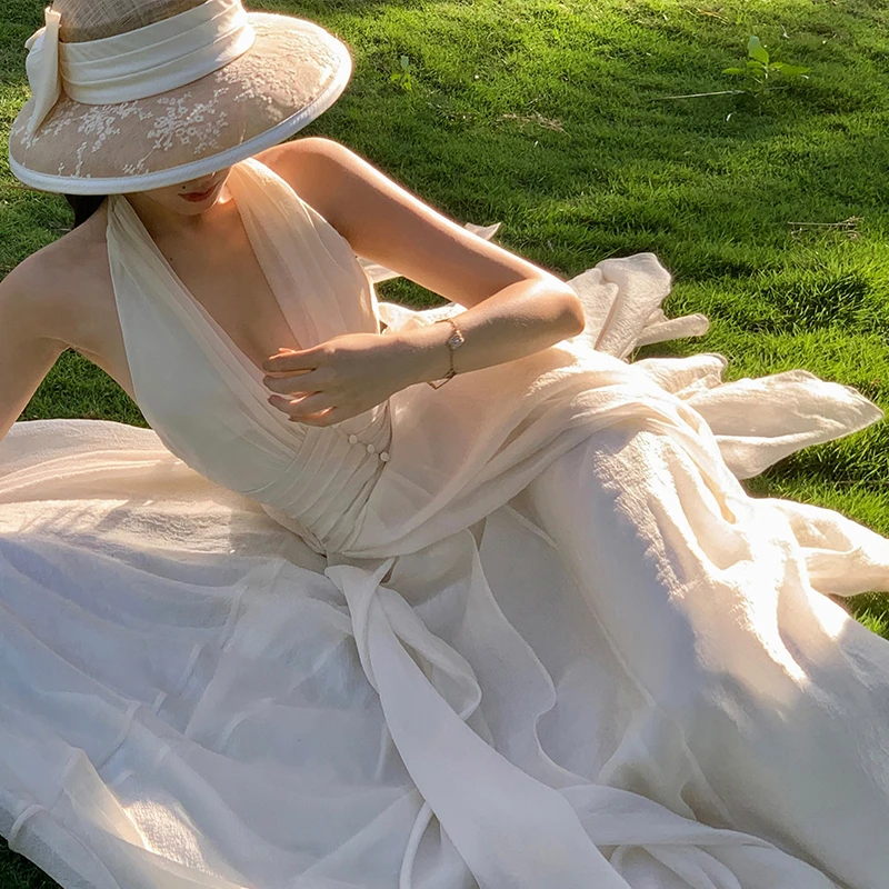 美神降临V领挂脖连衣裙春夏海边度假绝美气质收腰长裙