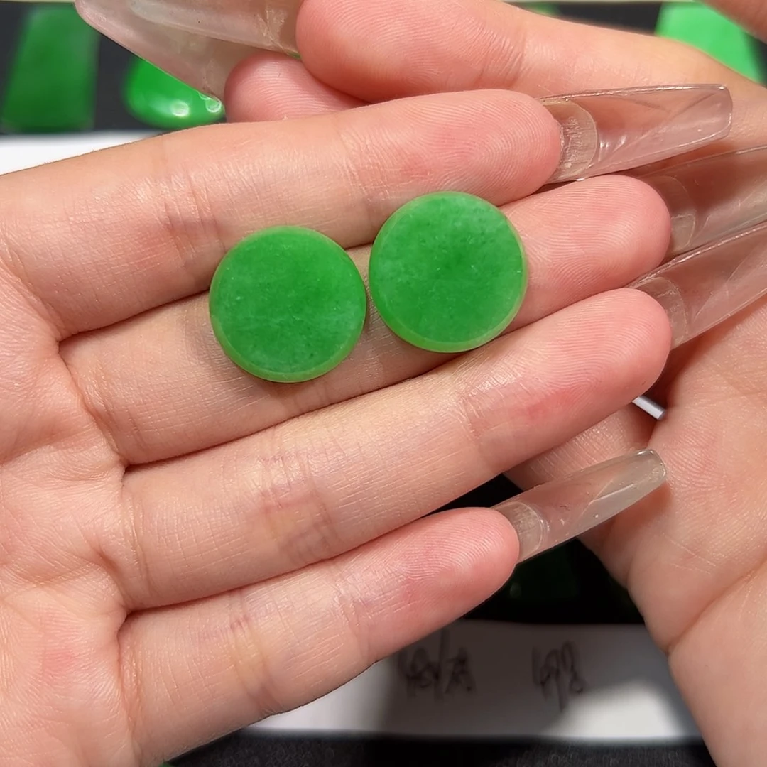 翡翠裸石天然缅甸翡翠