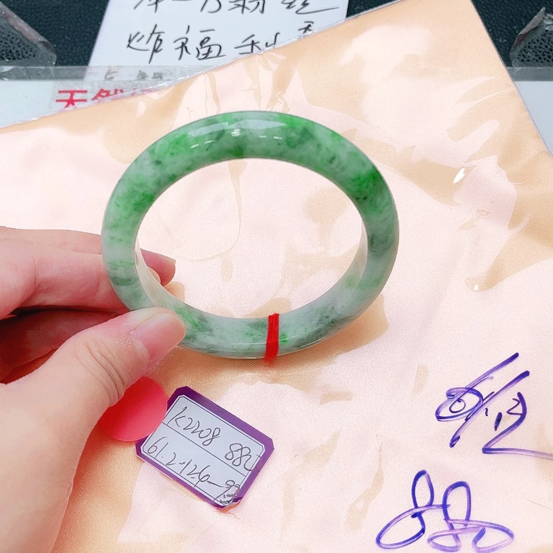 未镶嵌手镯翡翠我