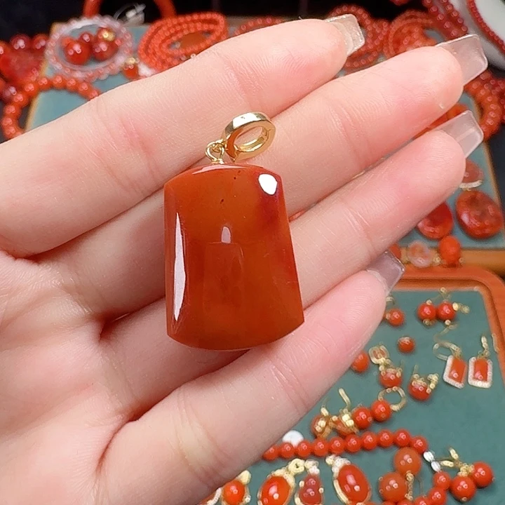 南红玛瑙银S925镶嵌吊坠