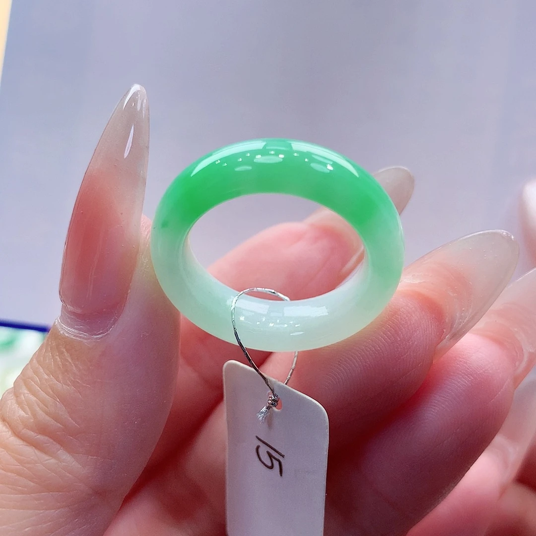 翡翠未镶嵌戒指缅甸A货