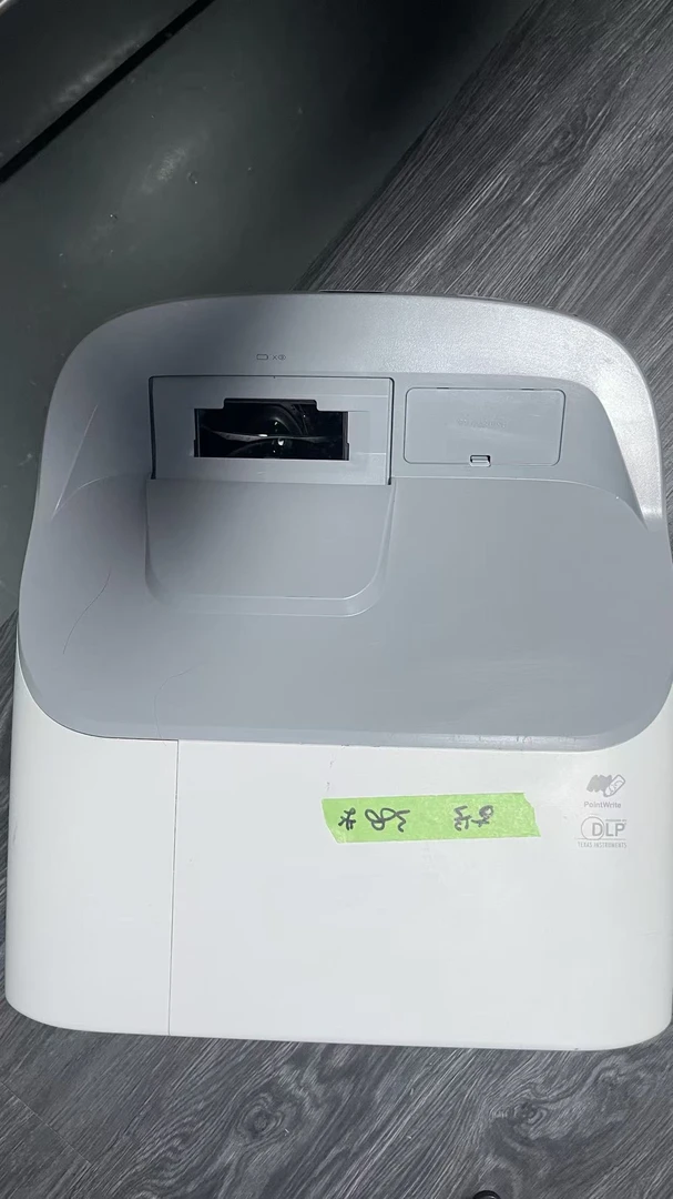 6号超短焦高清投影仪 运费自理