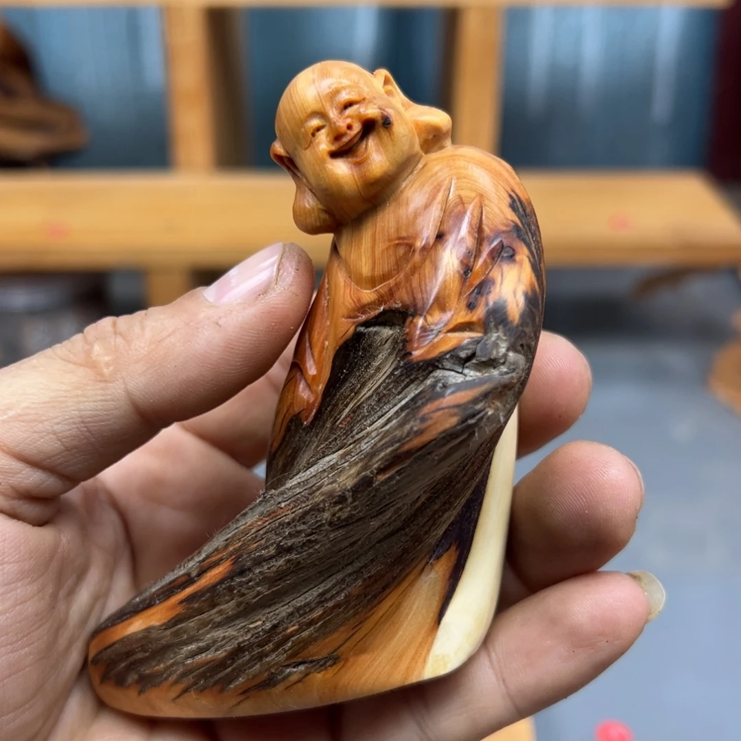 宝***区木崖柏木摆件手把件，