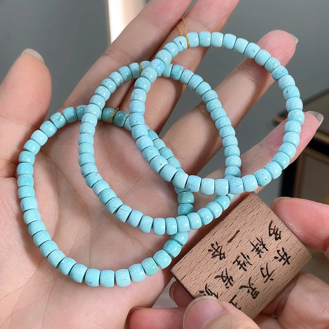 未镶嵌绿松石颈饰