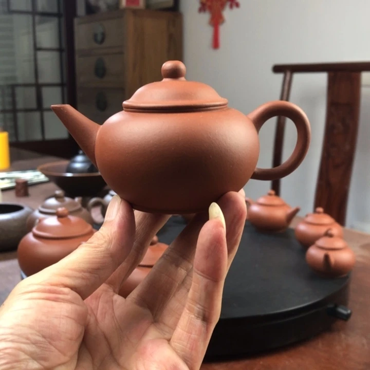 茶壶红泥九杯红泥水平