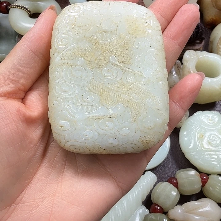老***虎未镶嵌和田玉挂件