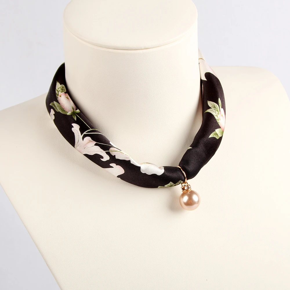 不知秋-时尚百搭真丝锁骨链桑蚕丝丝巾女士装饰小领巾