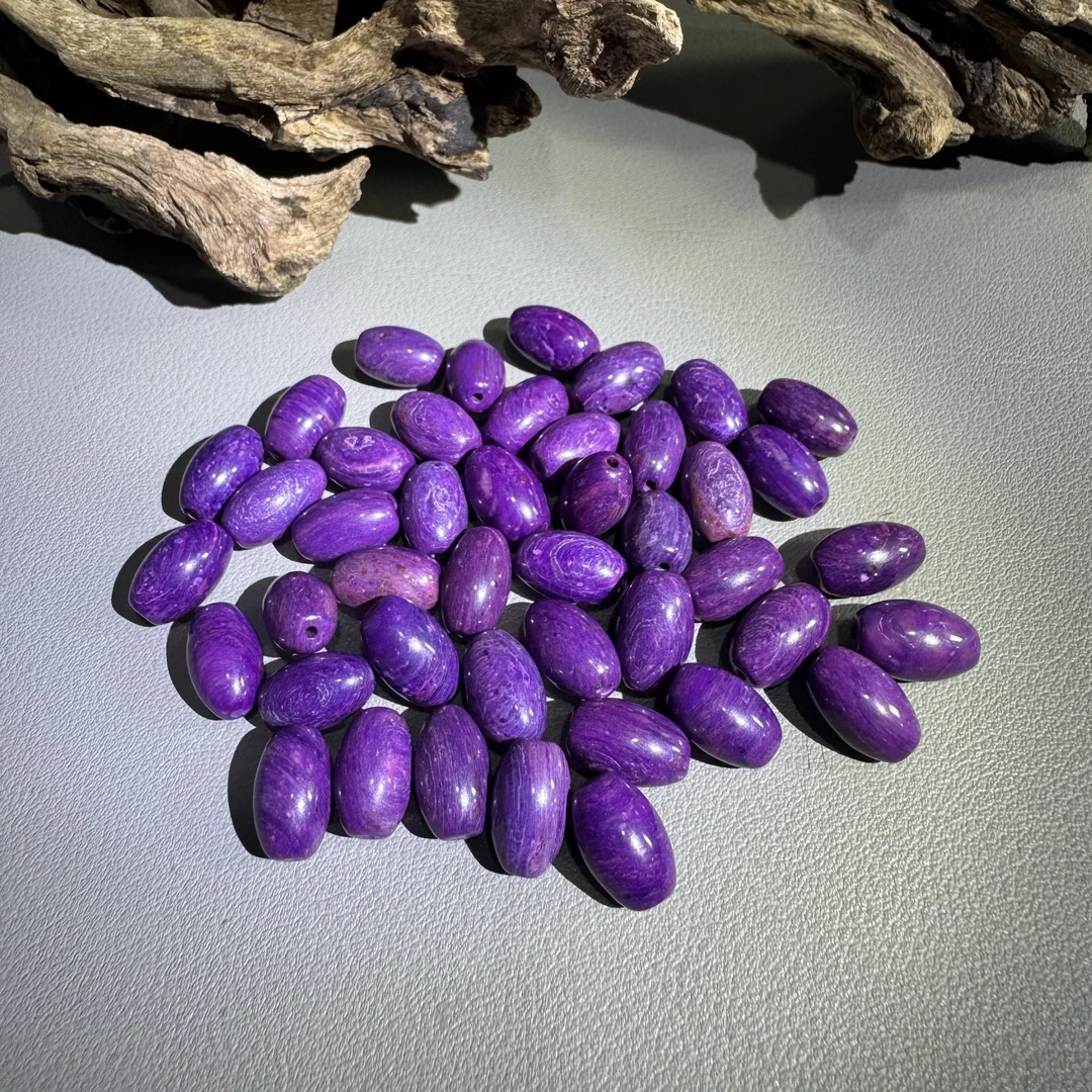 32005337南非老矿帝王紫丝绒大米珠一颗7*8mm（多样性发其一）37