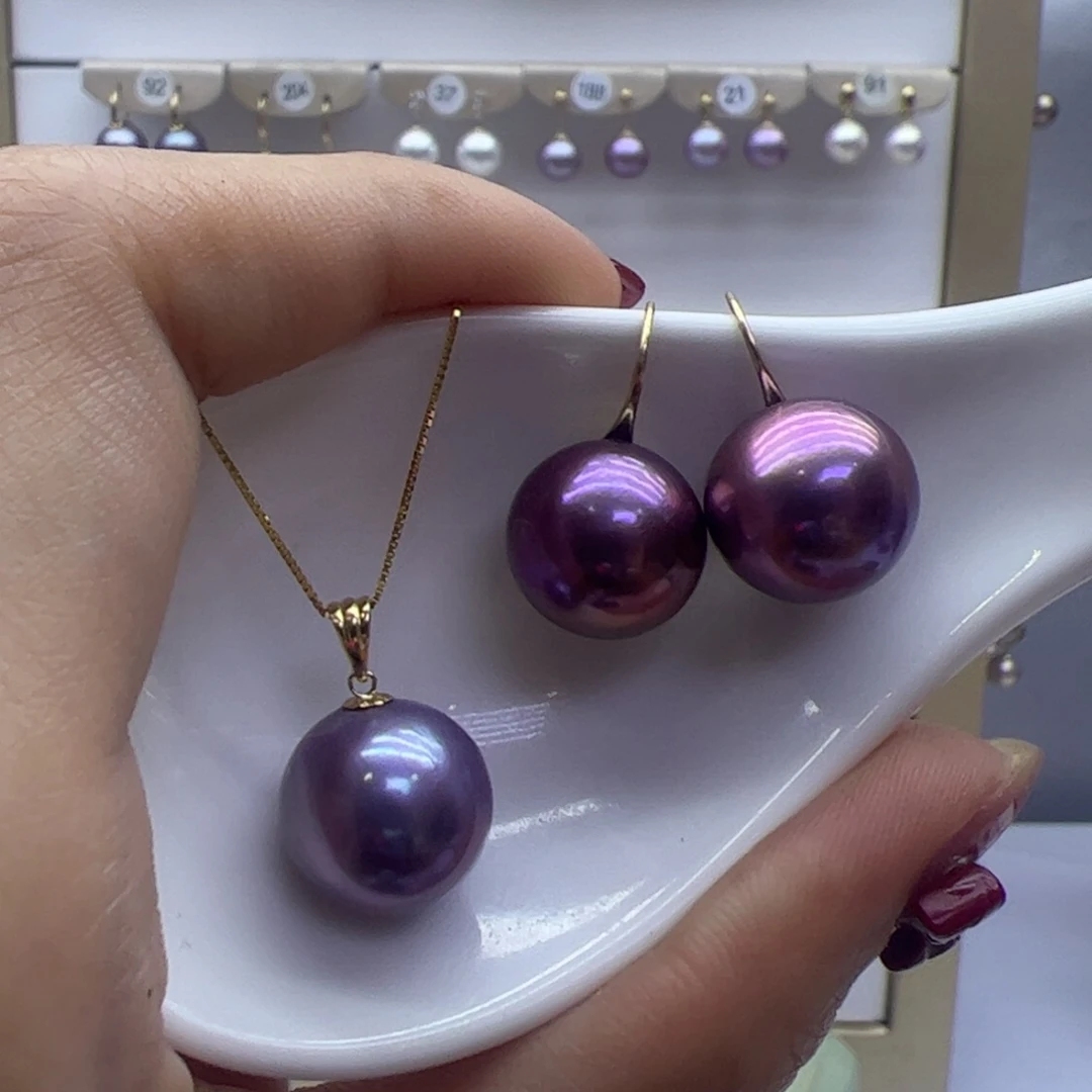 淡水珍珠吊坠(赠链)18K金镶嵌