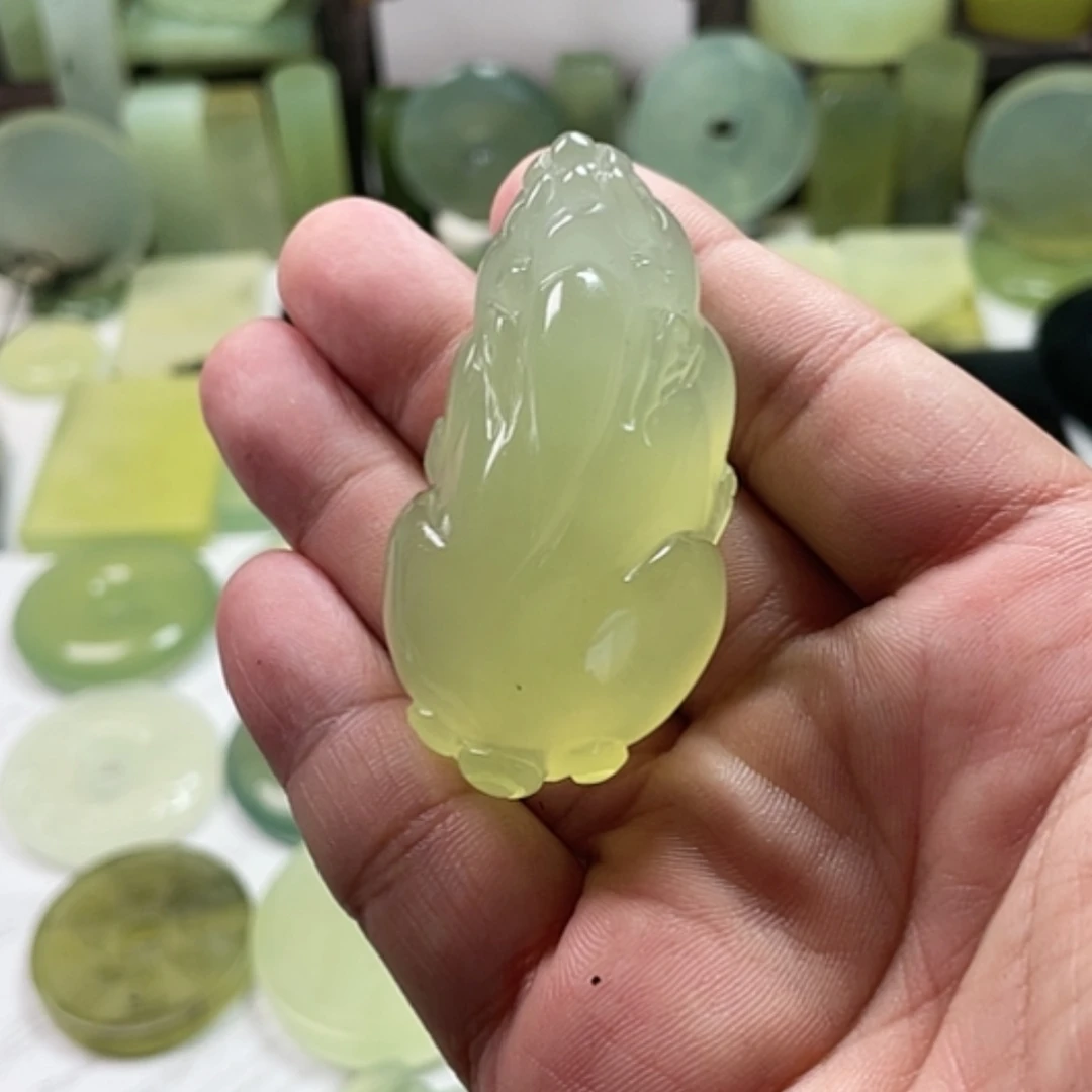 【闪购商品】未镶嵌岫玉挂件辰*