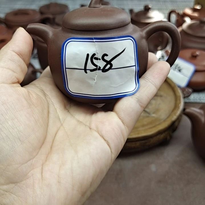 茶壶紫砂茄瓜，瑕疵，介意勿拍，不退不换