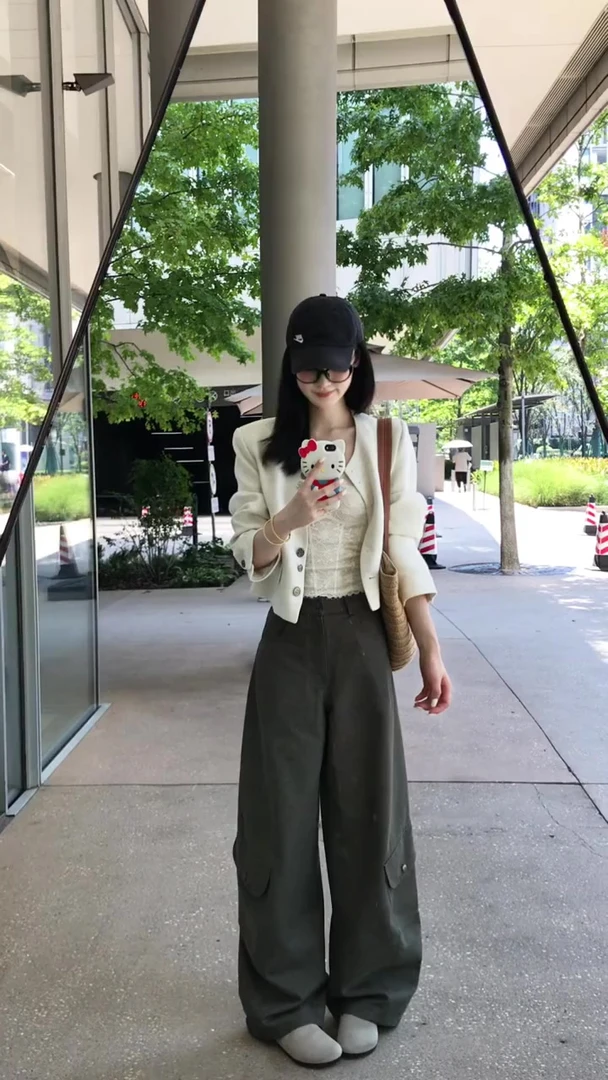 秋季新款极简风轻熟风INS风时尚套装裤子外套内搭复古百搭三件套