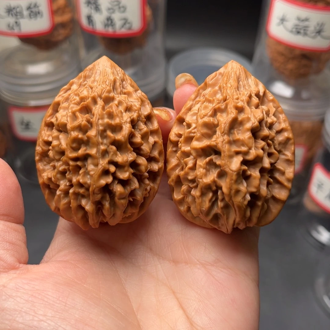 文玩核桃把件招财鼠