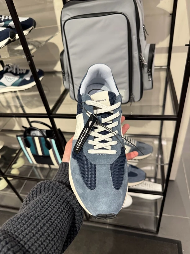 全新未使用 EMPORIO ARMANI/安普里奥·阿玛尼 男鞋 不退换