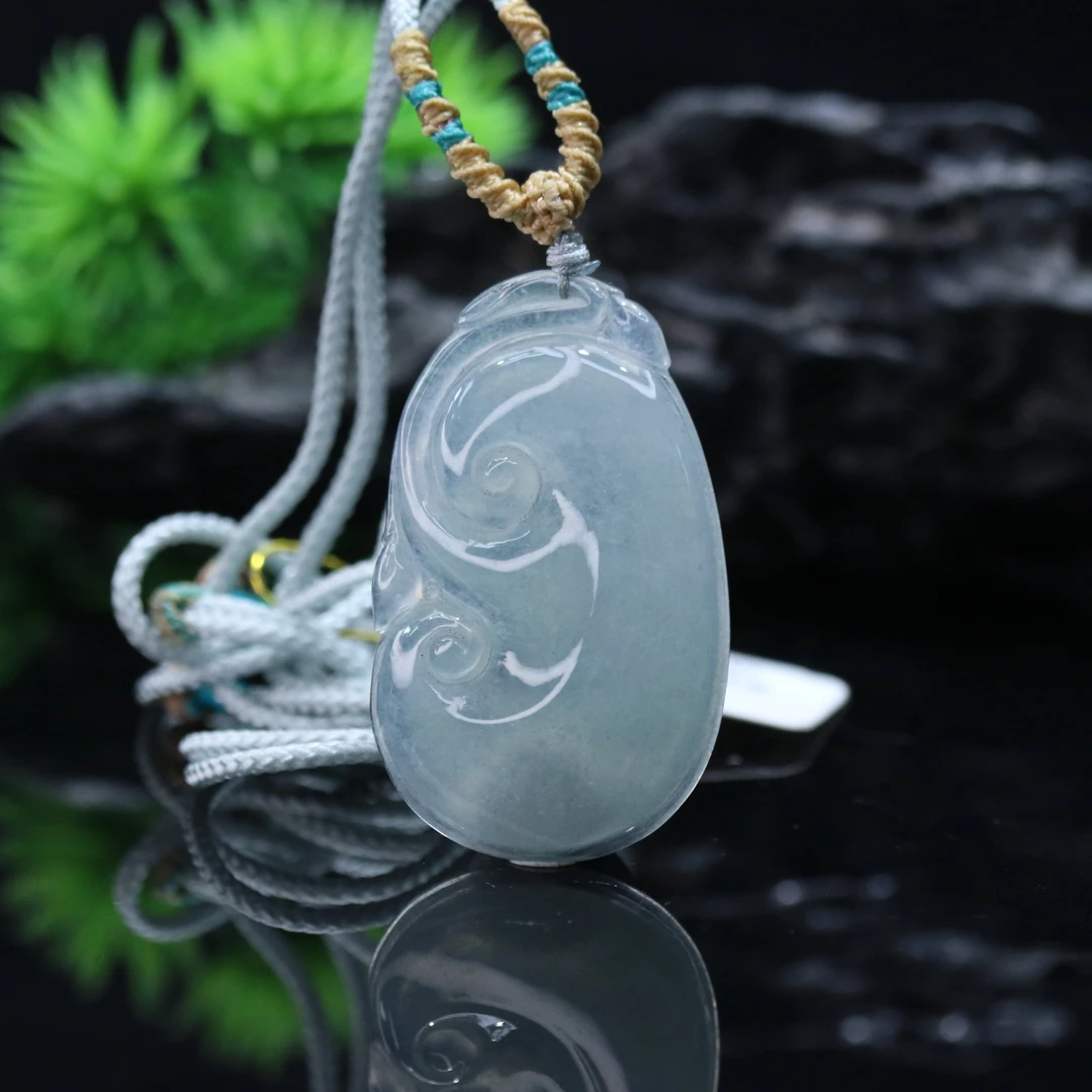 41天然缅甸翡翠A货蓝紫底如意挂件/801409/上海嘉禾拍卖