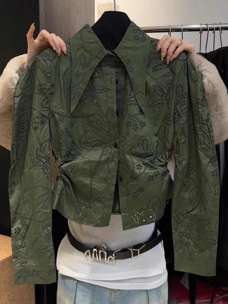 韩版复古设计感小众收腰绿色镂空衬衫女2025春季新款气质显瘦上衣