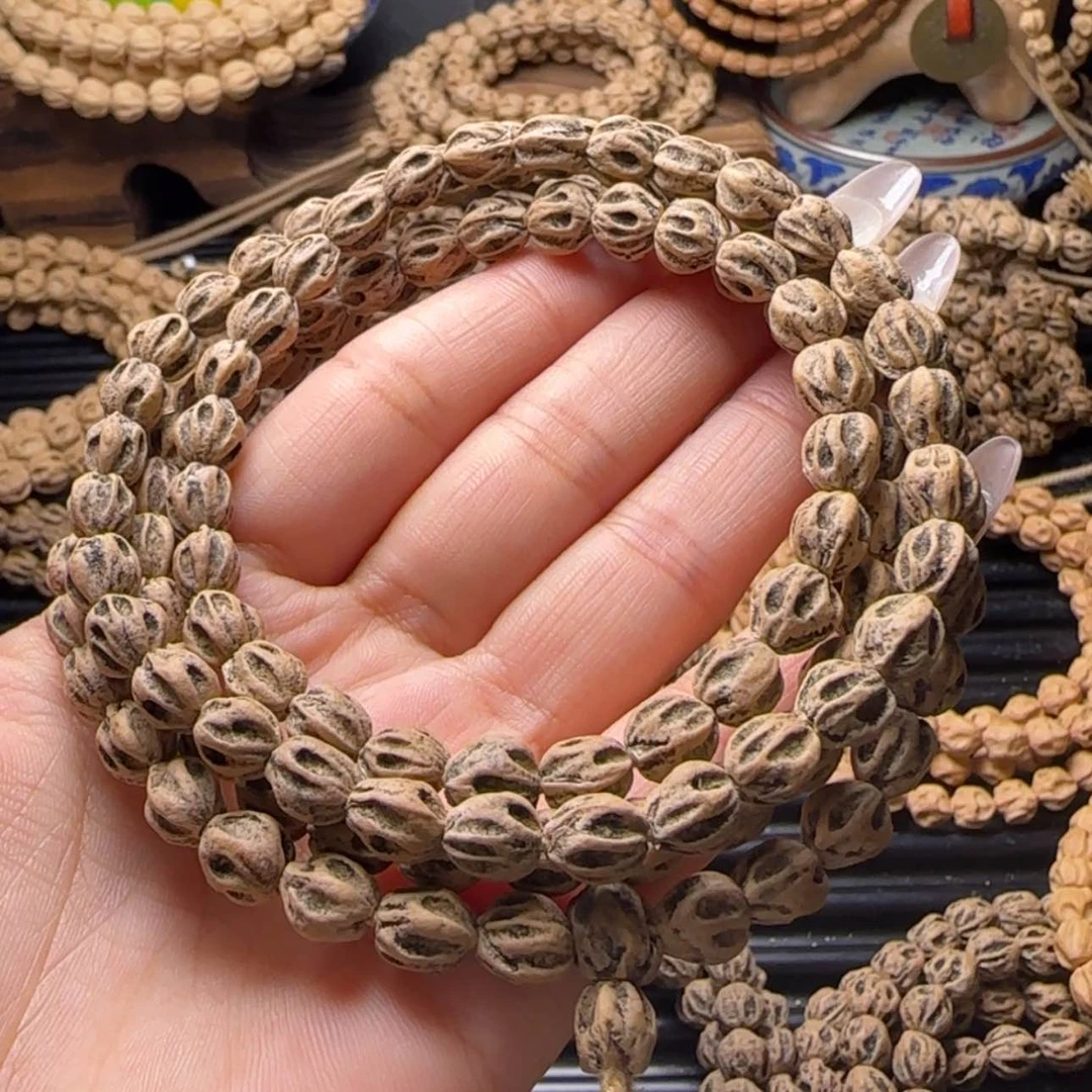 【闪购商品】吊坠柏香籽/百香籽海****哥