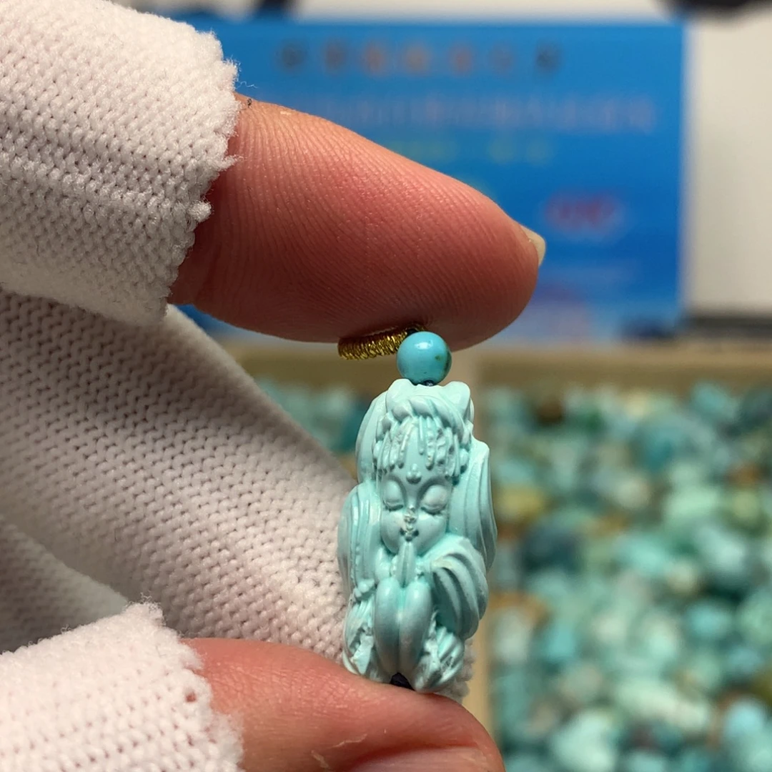 绿松石未镶嵌挂件