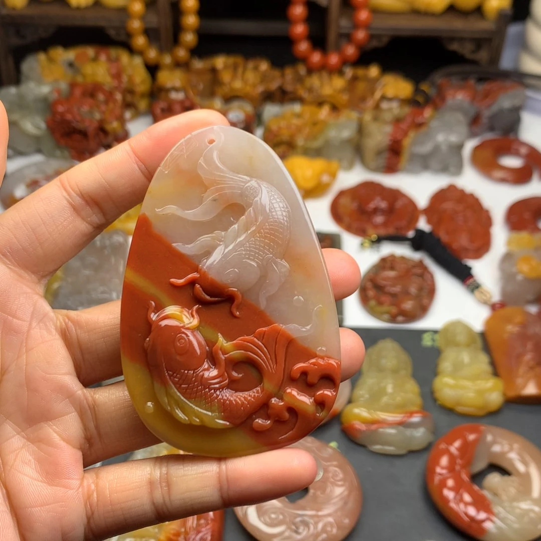 石英质玉（黄龙玉）挂件未镶嵌