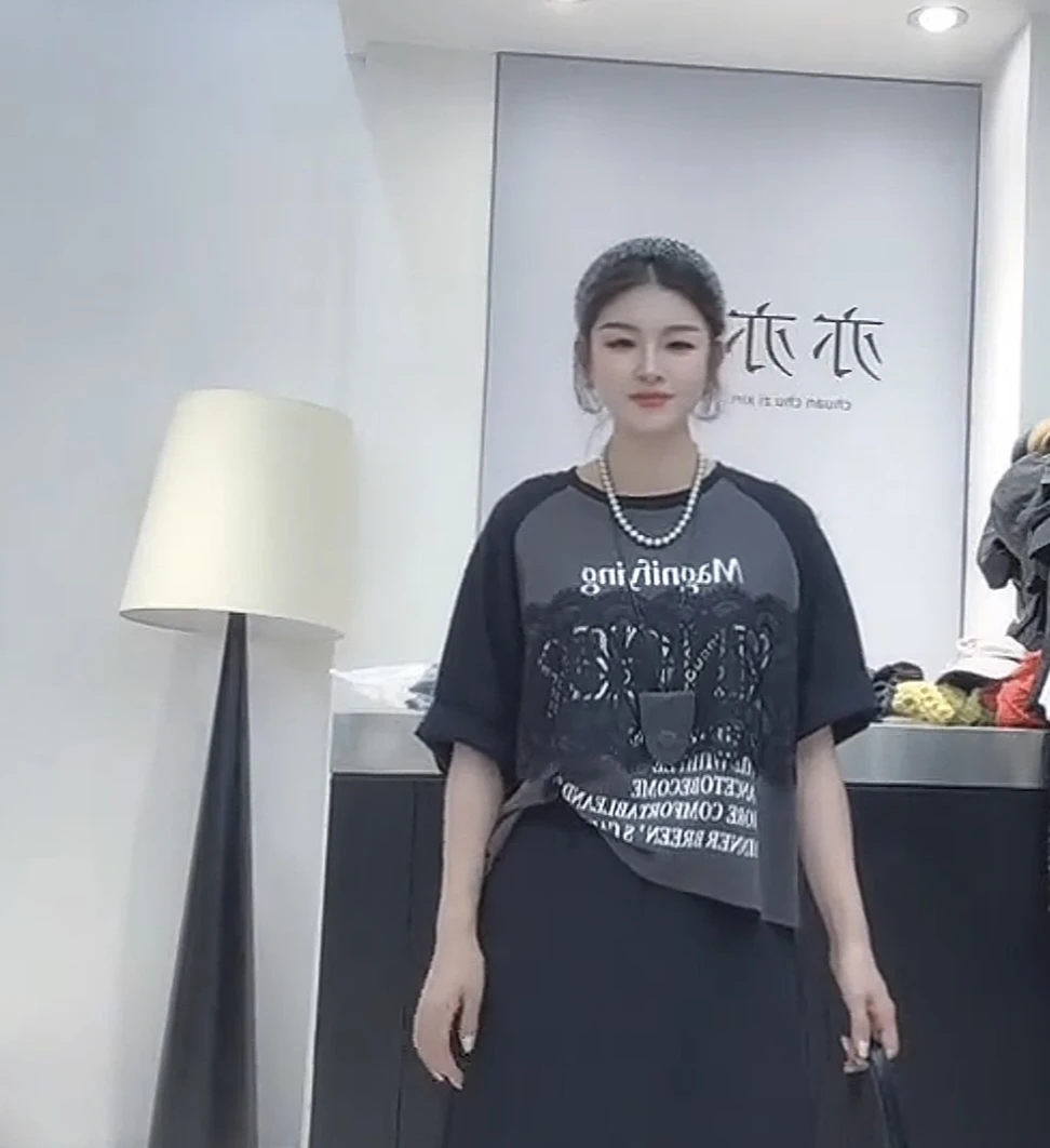 美式复古字母做旧感T恤