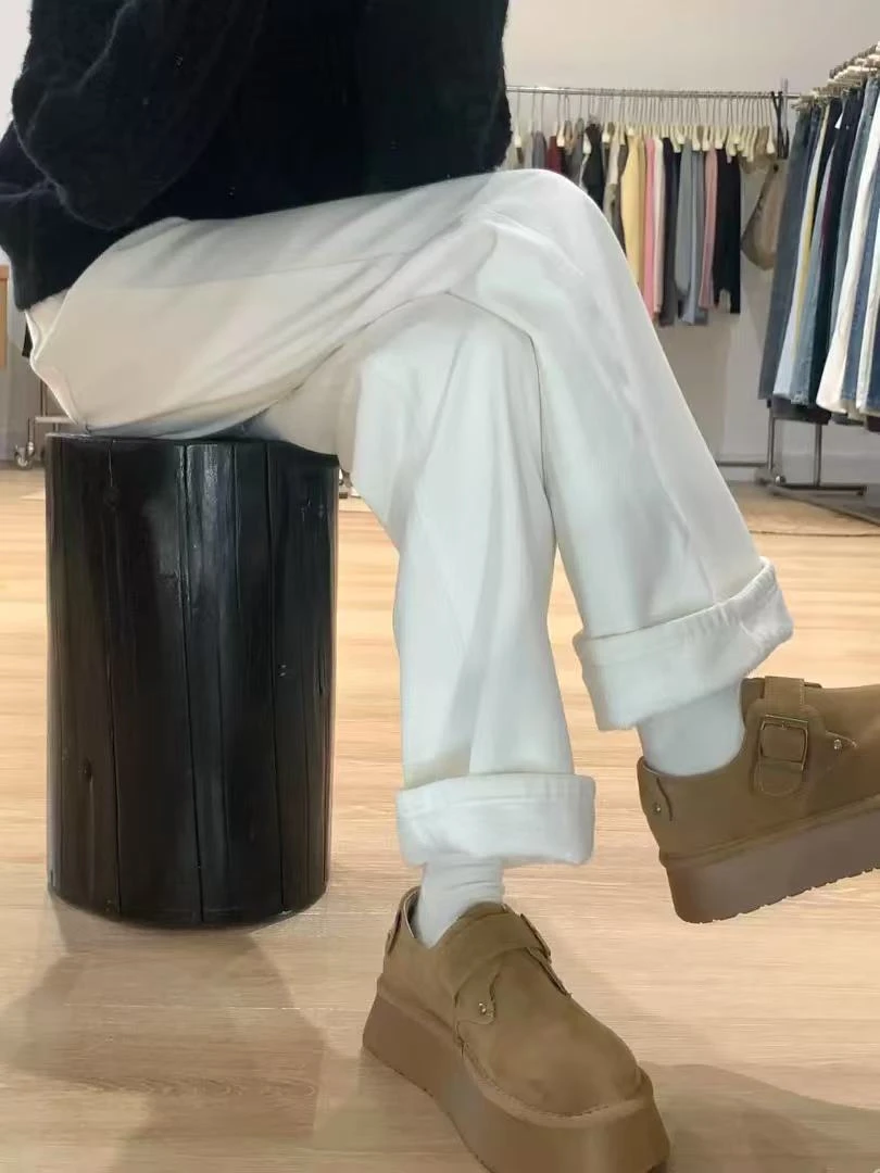 加绒白色牛仔裤女秋冬新款时尚洋气减龄直筒裤#8831