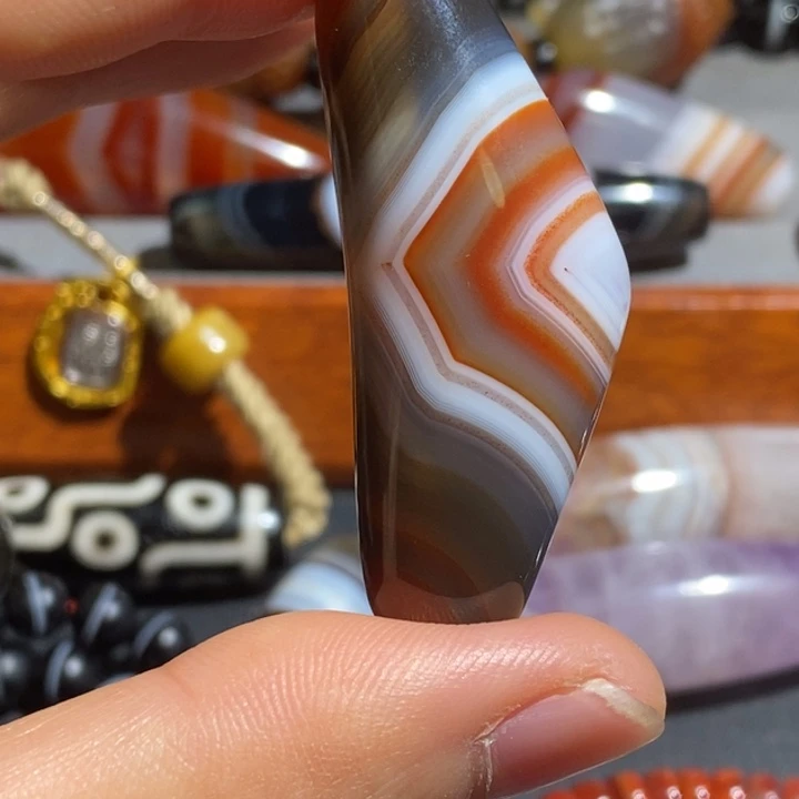 未镶嵌颈饰玛瑙/玉髓