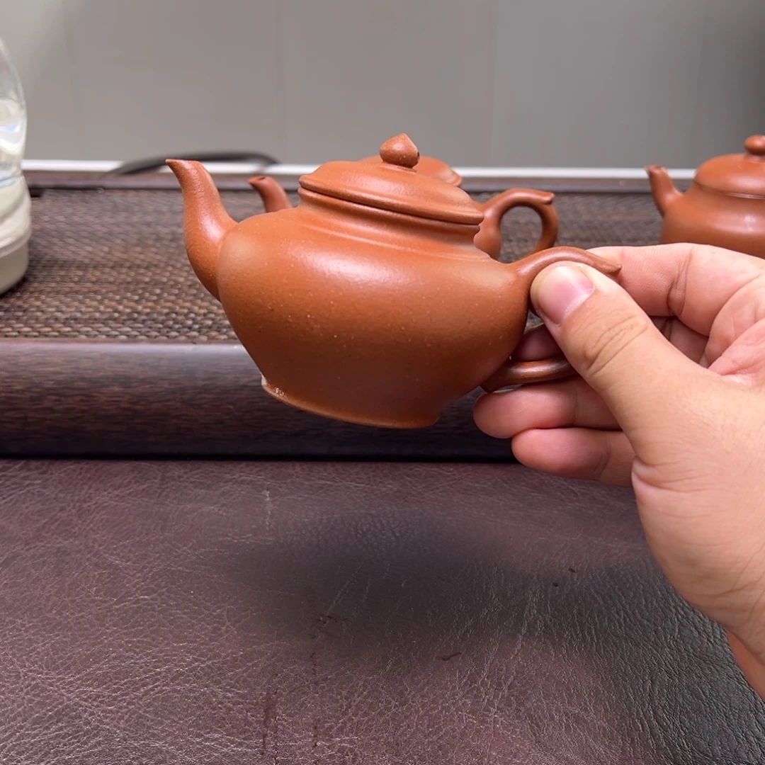 茶壶紫砂汽修厂和机械设备