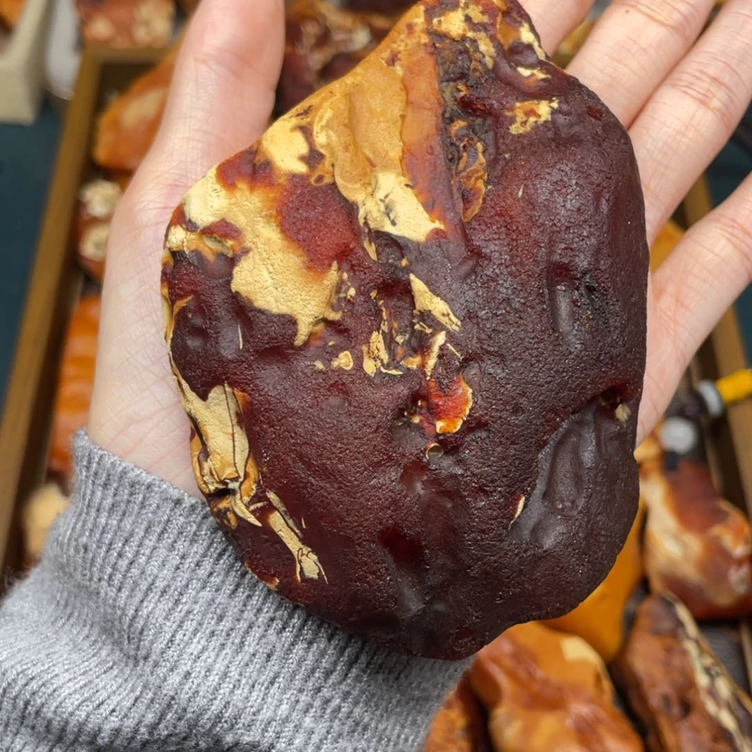 琥珀未镶嵌珠宝奇石