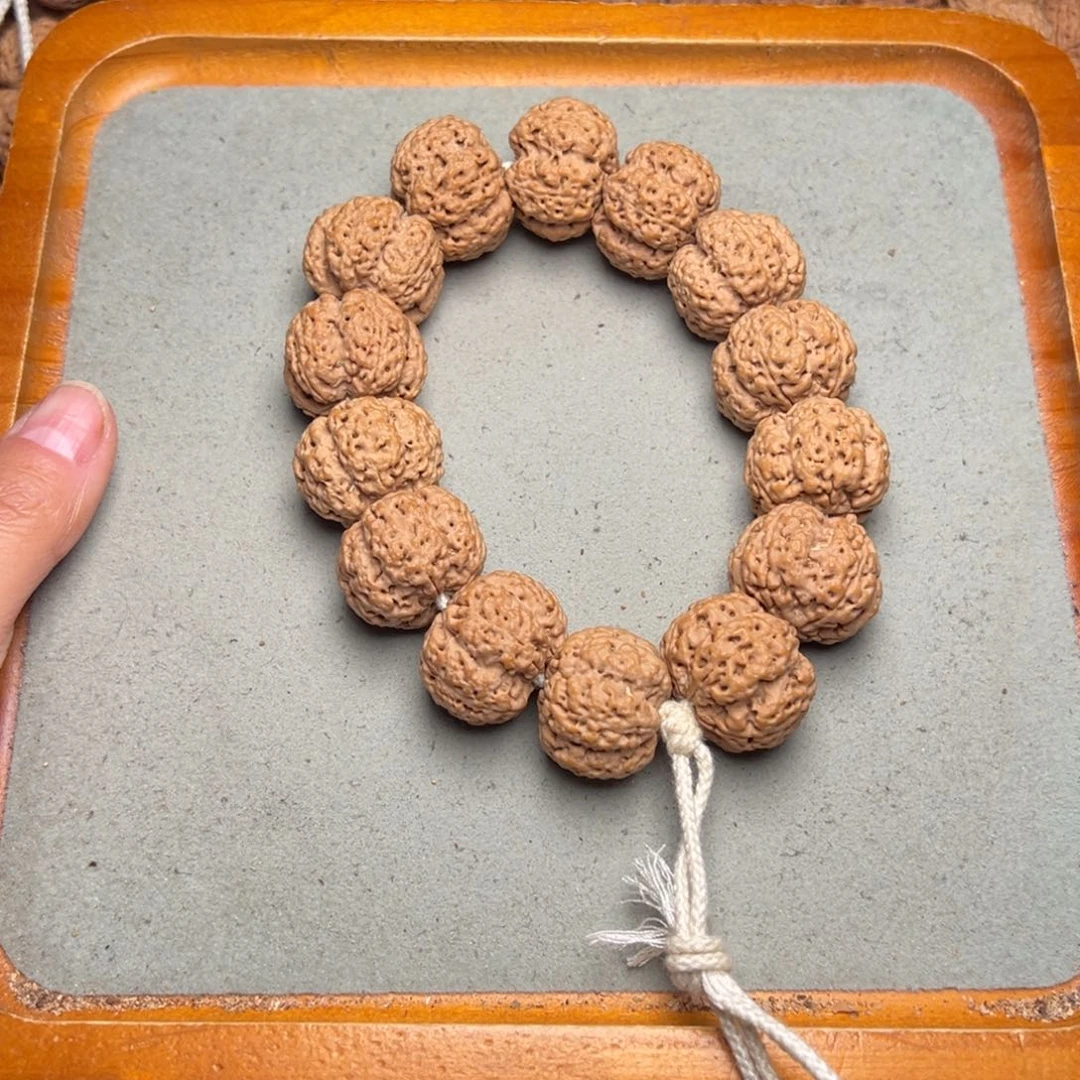 菩提7号金刚菩提梁闷墩梅花25定制