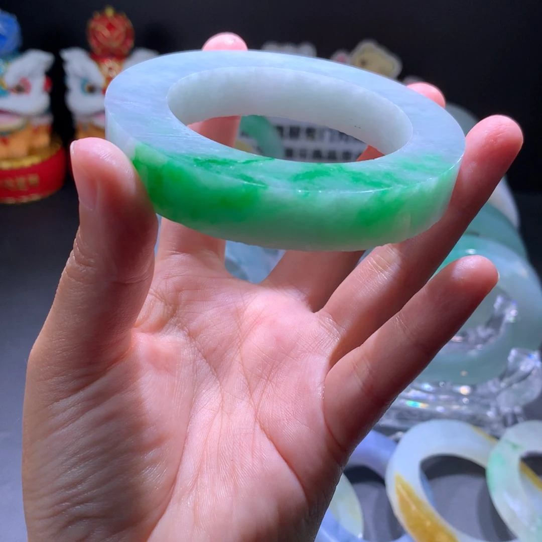 未镶嵌手镯定制翡翠萌****桃