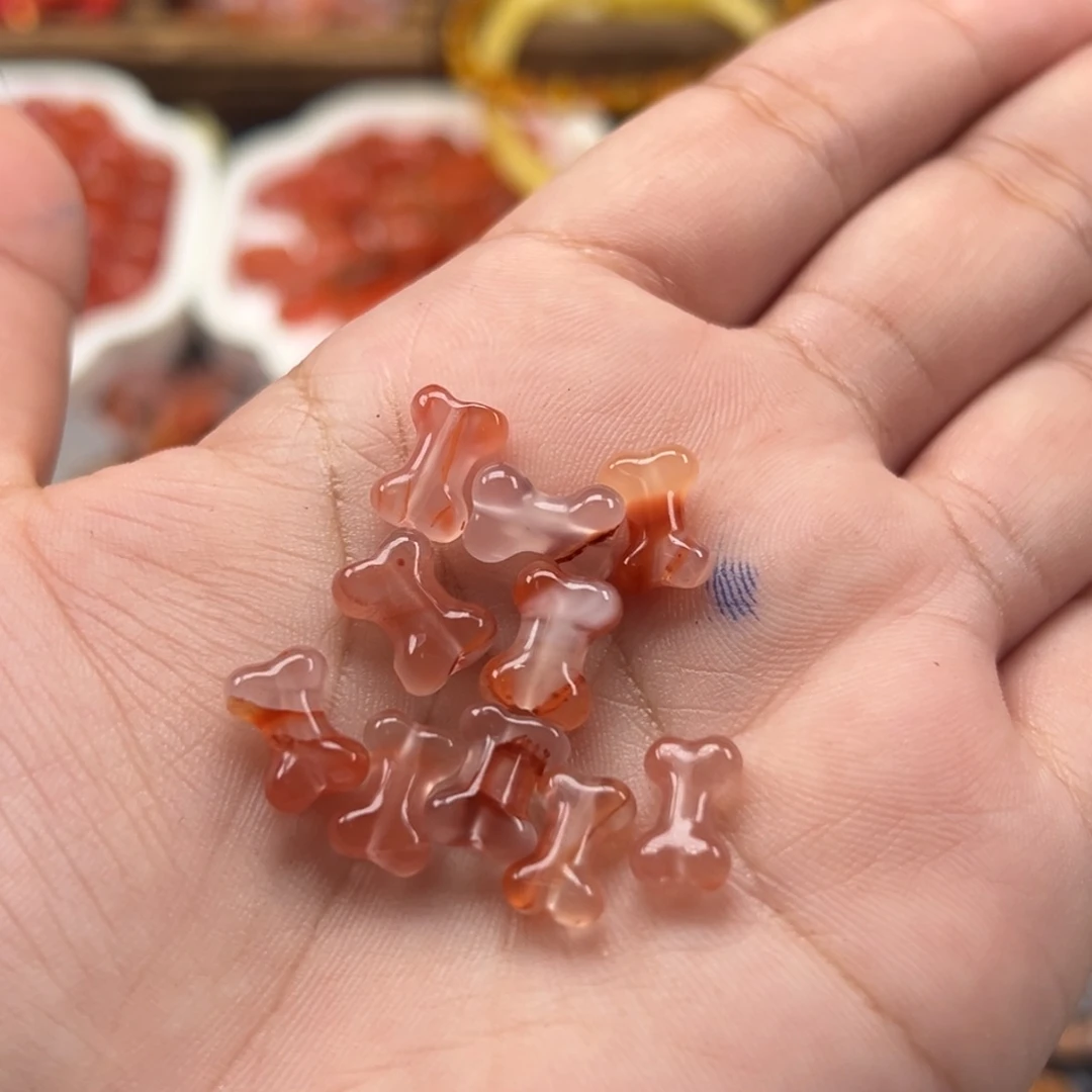 南红玛瑙未镶嵌吊坠(不含链)多样性