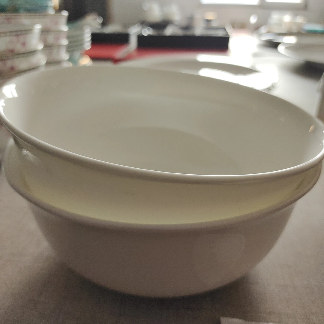 唐山骨瓷7英寸荷口碗两只微瑕品手工