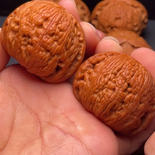 文玩核桃把件秦岭山脉核桃