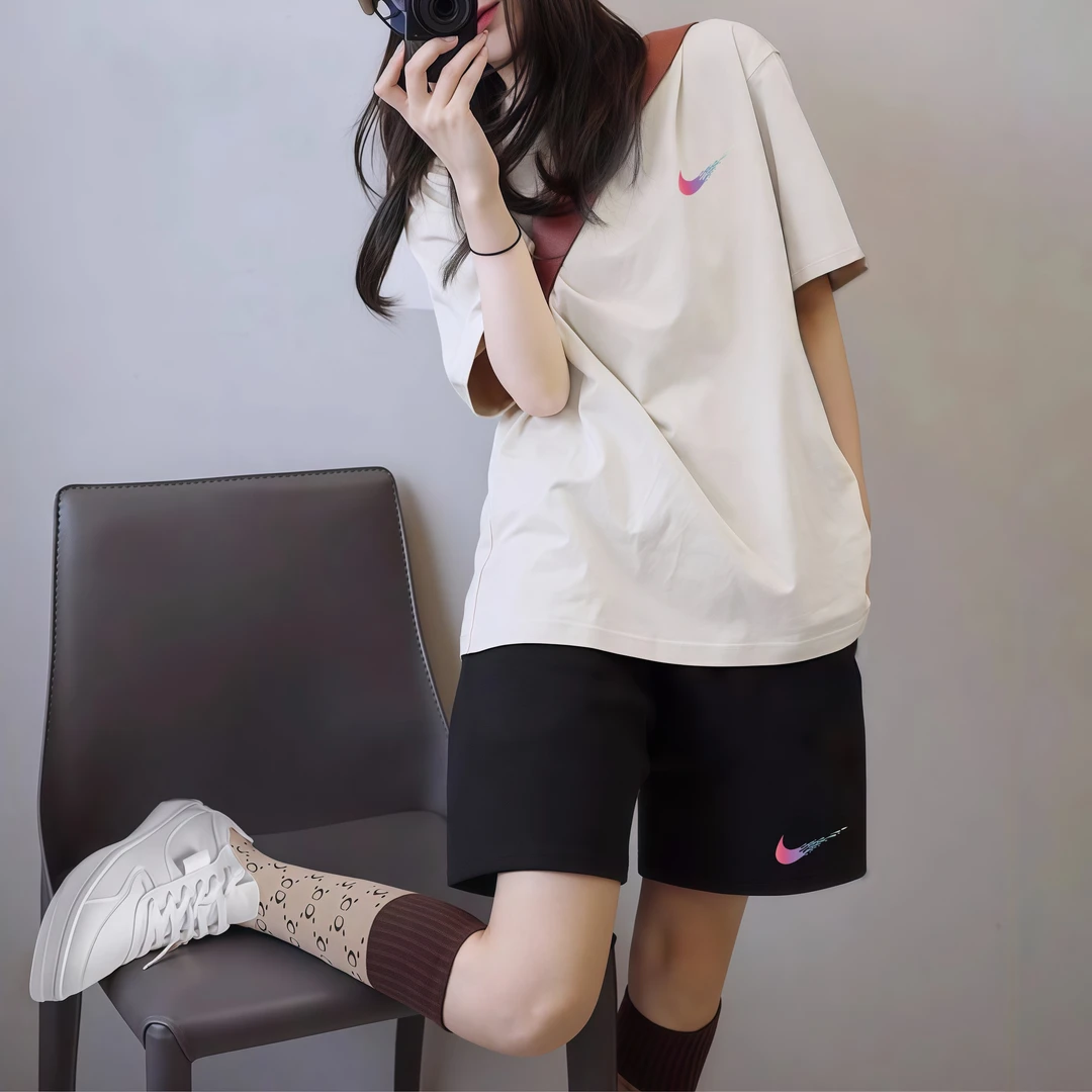 正品奥莱套装短裤短袖两件套宽松百搭简约风上衣夏季清凉