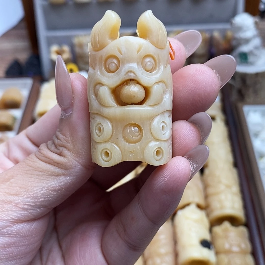 鹿骨把件c22马骨饕餮骨笛不退换