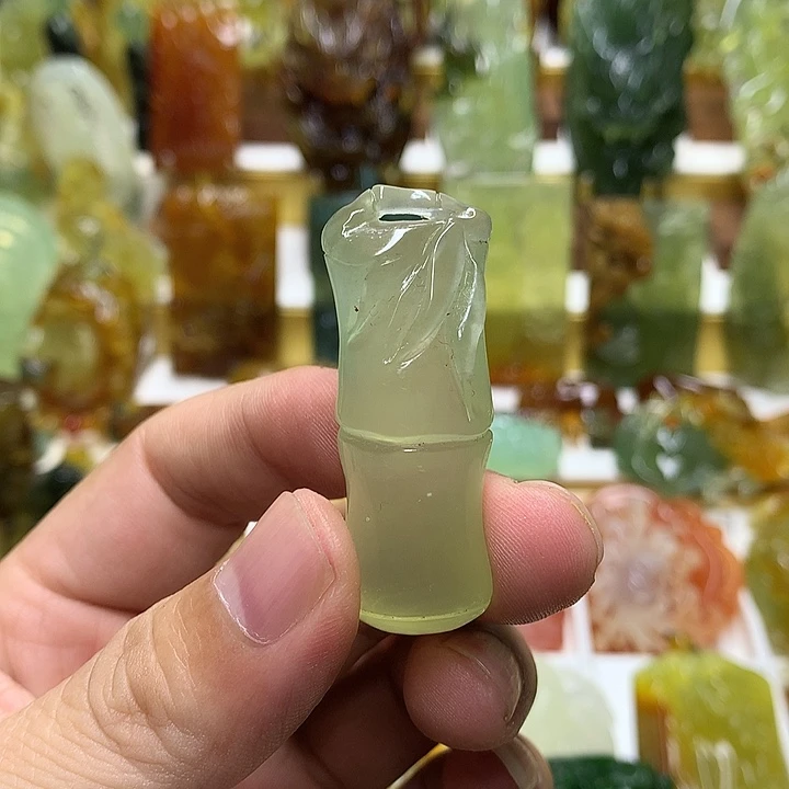 蛇纹石玉未镶嵌珠宝半成品