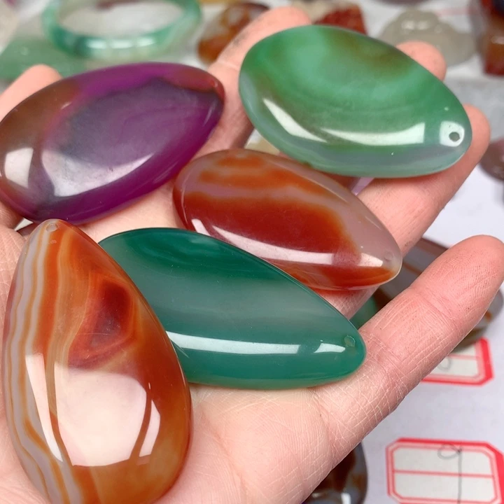 玛瑙/玉髓颈饰未镶嵌抹****忆