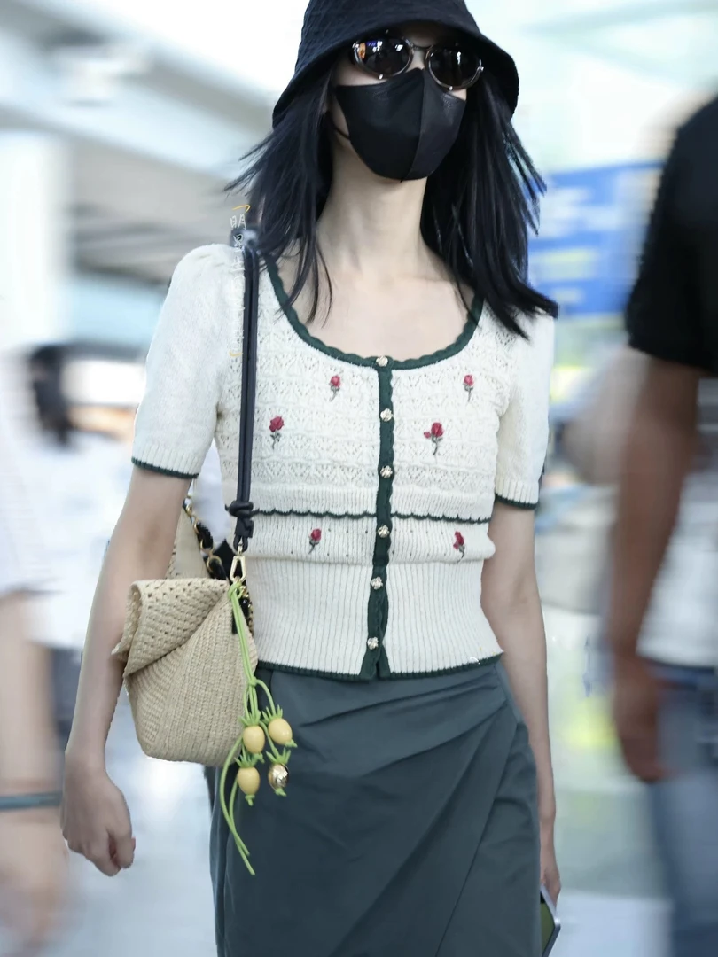 [芊芊高定]刺绣花朵针织衫2025早秋新款复古精致上衣/半身裙