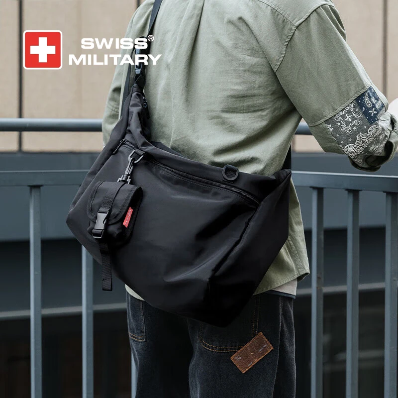 SWISSMILITARY瑞士军刀斜挎包男士挎包单肩包休闲小背包工装包